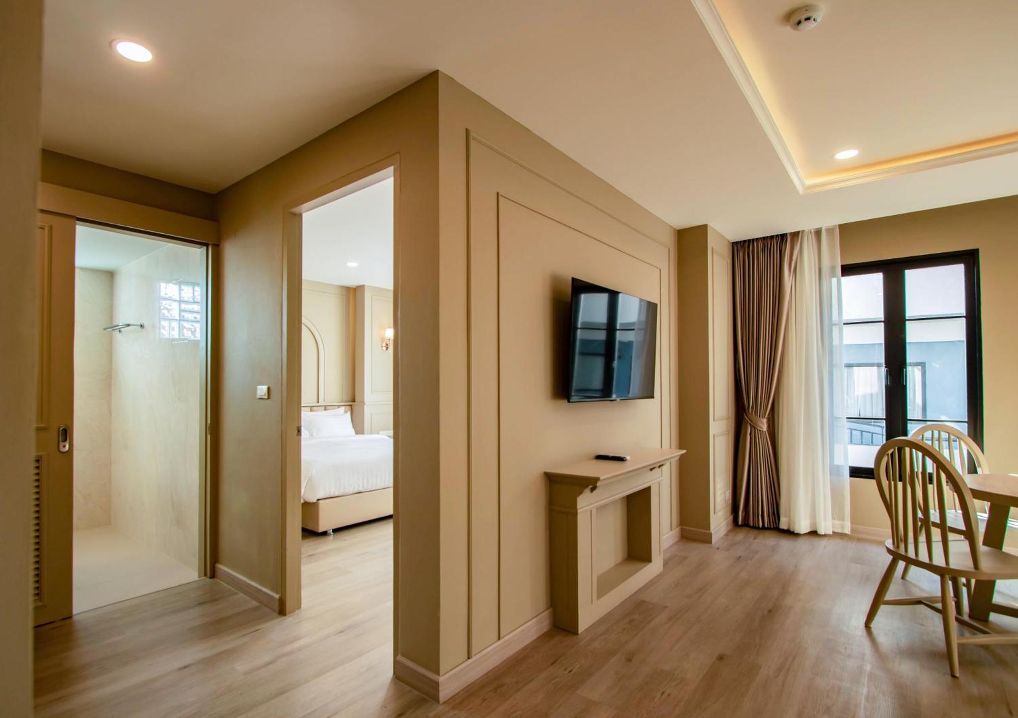 Premier Family Room
